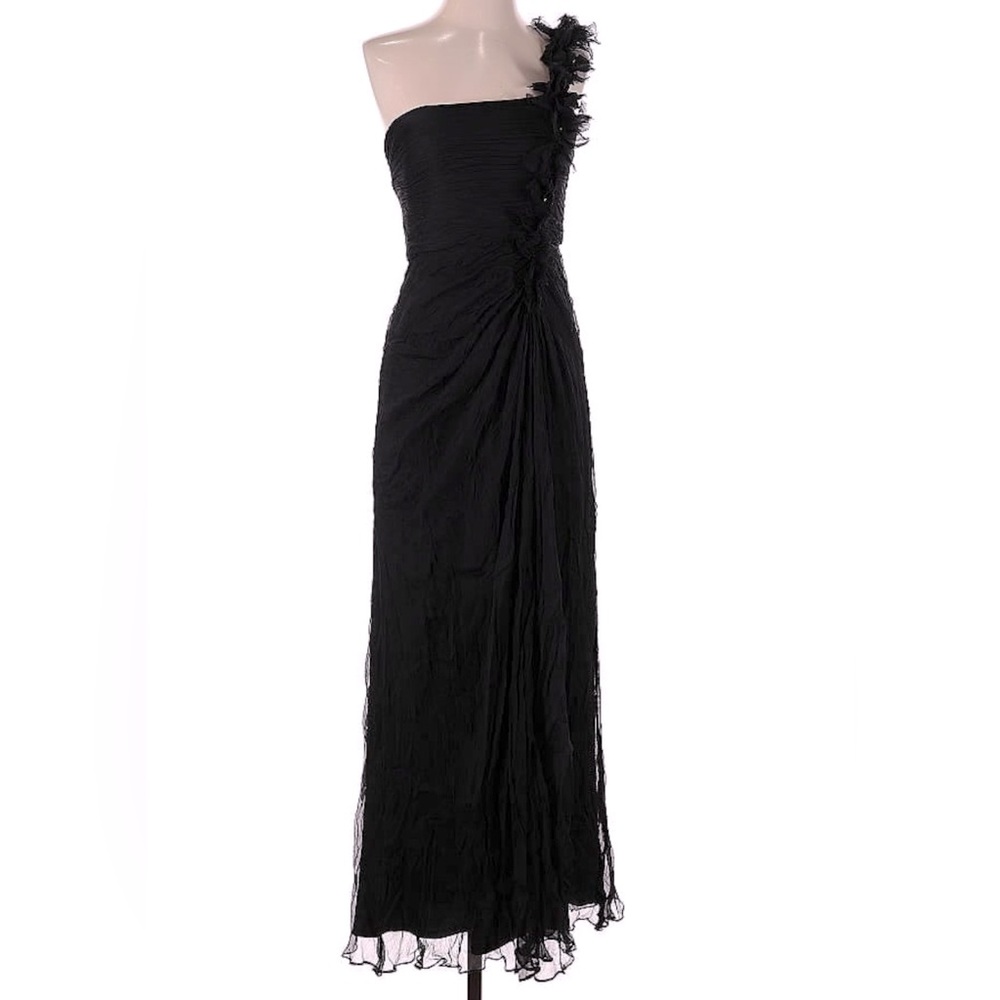 ❌ (STOLEN) Tadashi shoji size 4